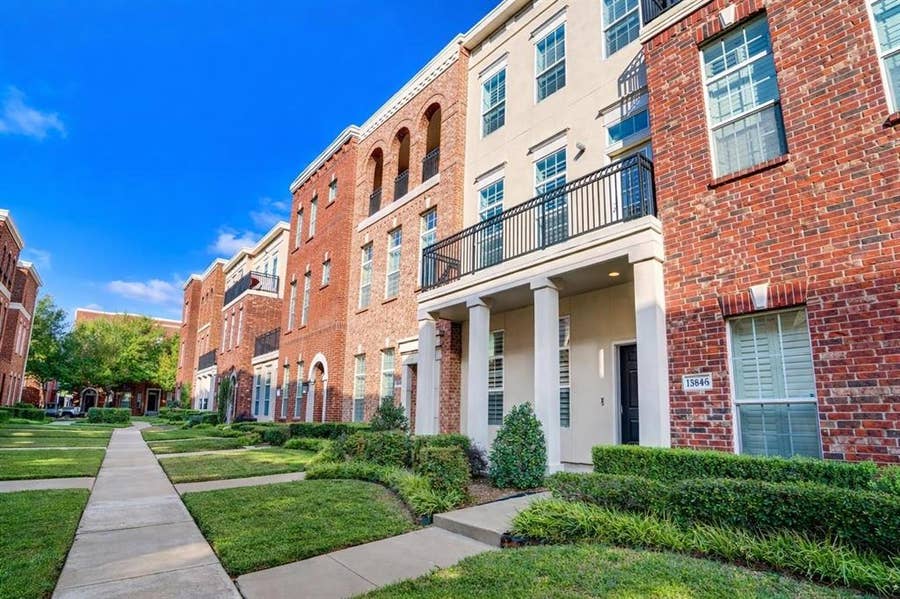 Property photo for 15846 Breedlove Place, #152, Addison, TX