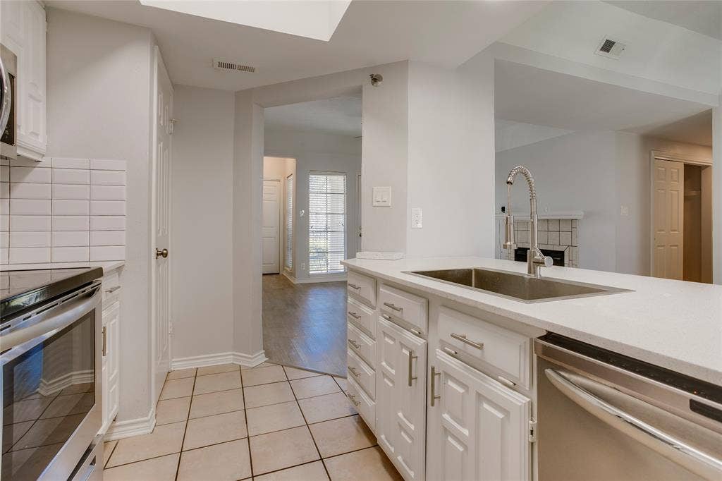 3105 San Jacinto Street, #217, Dallas, TX 75204 3105 San Jacinto Street, #217, Dallas, TX 75204