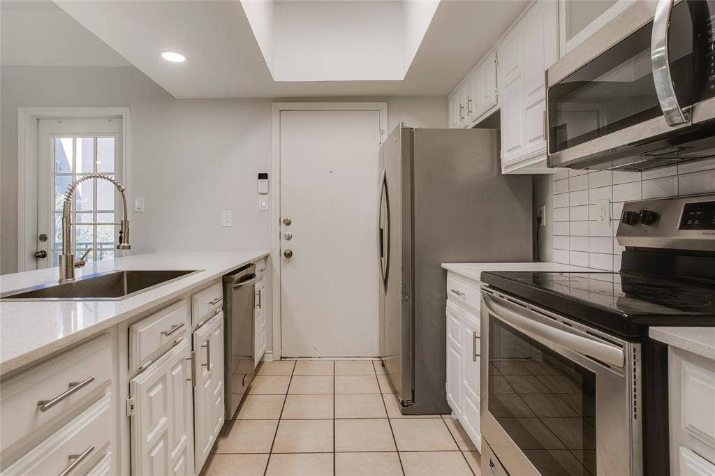 3105 San Jacinto Street, #217, Dallas, TX 75204 3105 San Jacinto Street, #217, Dallas, TX 75204
