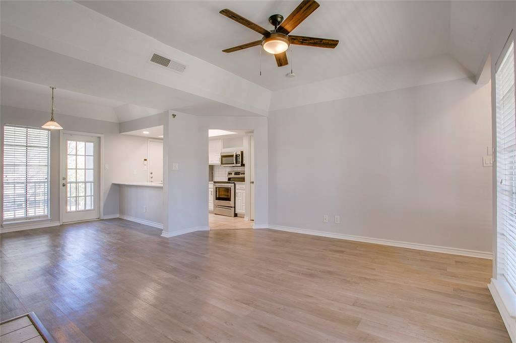 3105 San Jacinto Street, #217, Dallas, TX 75204 3105 San Jacinto Street, #217, Dallas, TX 75204