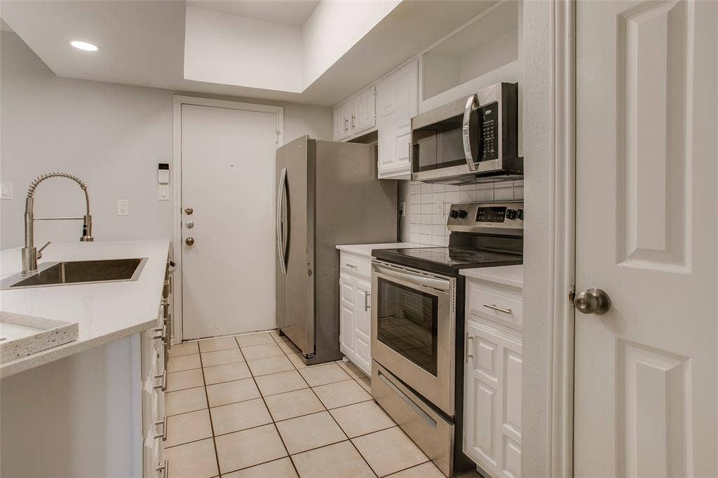 3105 San Jacinto Street, #217, Dallas, TX 75204 3105 San Jacinto Street, #217, Dallas, TX 75204