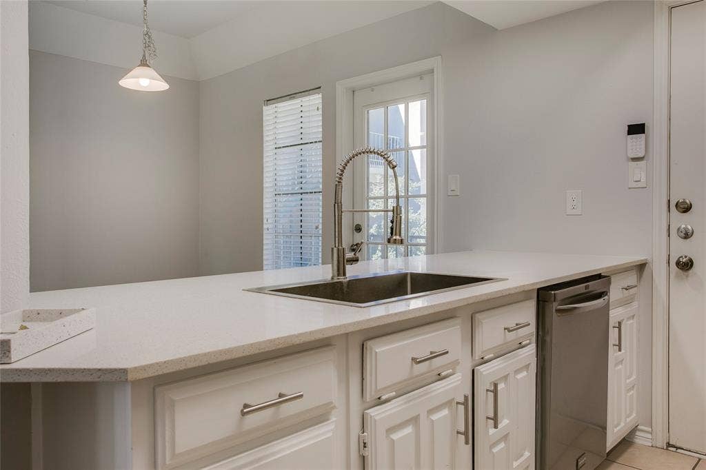 3105 San Jacinto Street, #217, Dallas, TX 75204 3105 San Jacinto Street, #217, Dallas, TX 75204