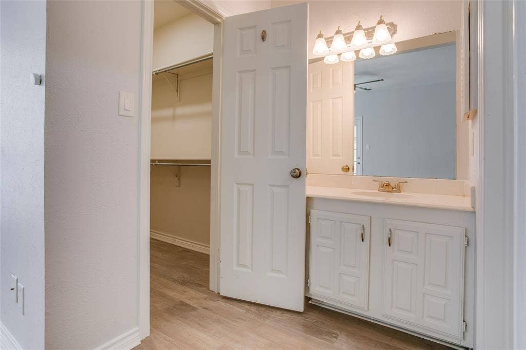 3105 San Jacinto Street, #217, Dallas, TX 75204 3105 San Jacinto Street, #217, Dallas, TX 75204