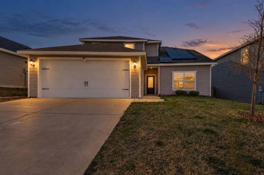 Property photo for 4233 Texas Sage Drive, Dallas, TX