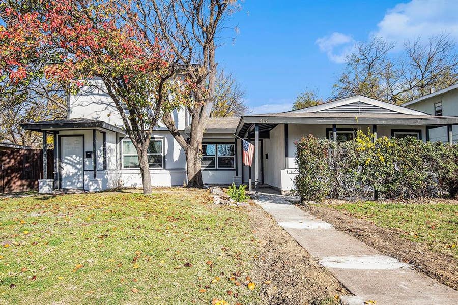 Property photo for 406 Dawson Circle, Grand Prairie, TX