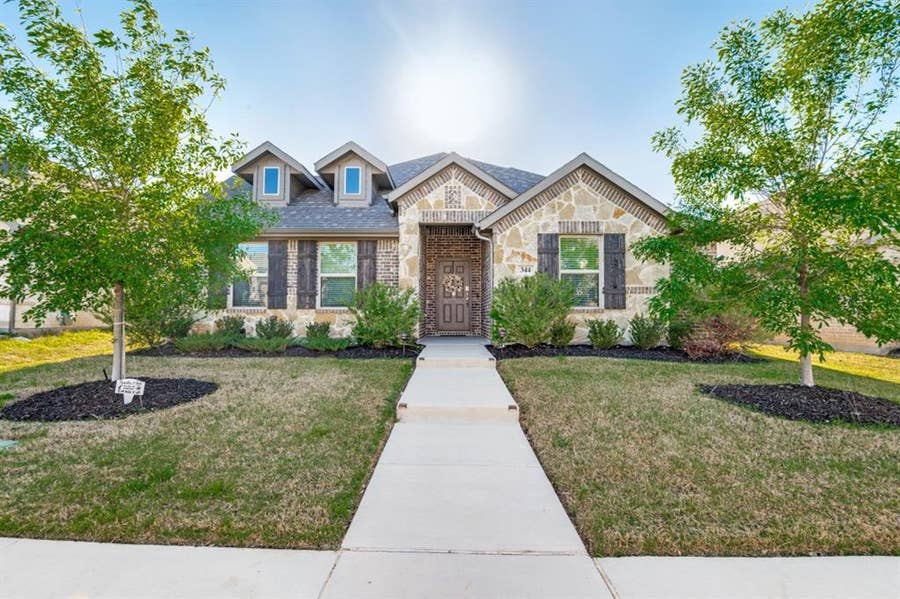 Property photo for 344 Freestall Drive, Midlothian, TX
