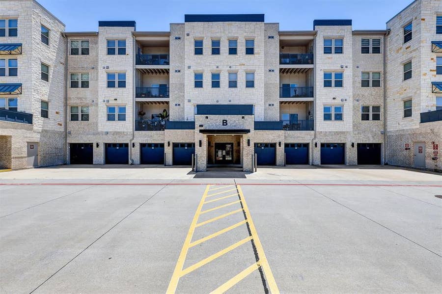 Property photo for 651 N Watters Road, #2105, Allen, TX