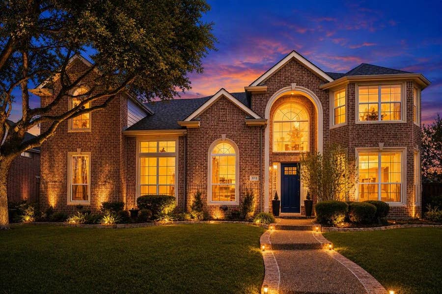 Property photo for 2013 Covey Glen Road, McKinney, TX