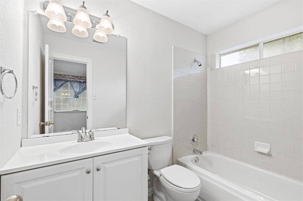 6010 Troon Circle, Garland, TX 75044