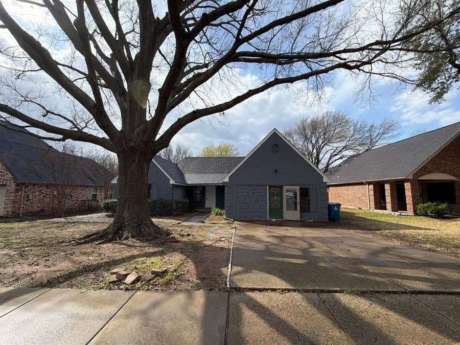 Property photo for 8105 Courageous Drive, Rowlett, TX
