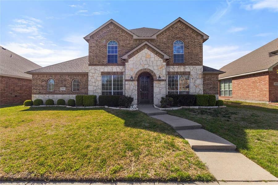 Property photo for 7013 Bickers Drive, Rowlett, TX