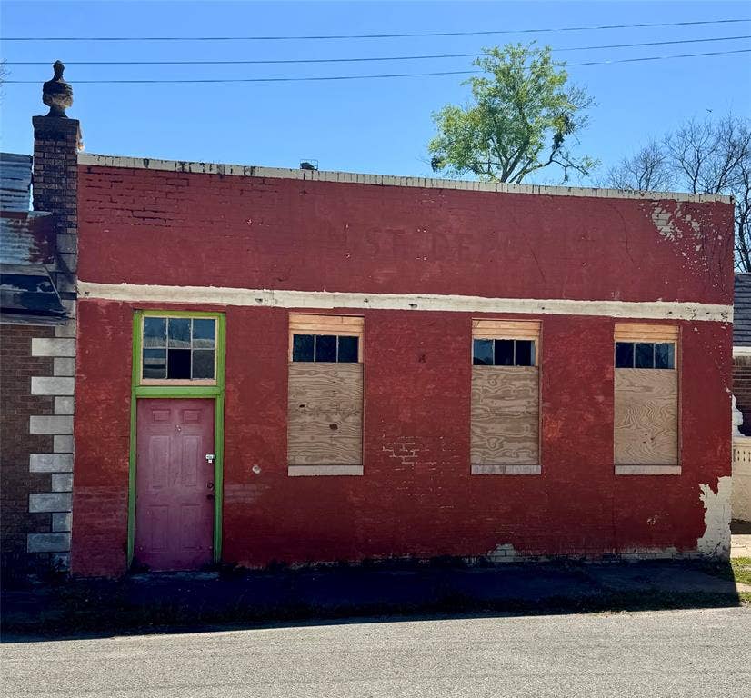 Property photo for 107 W Main Street, Malakoff, TX