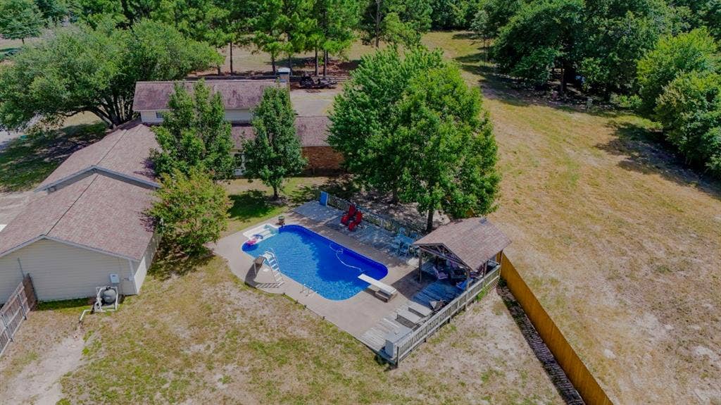2382 Crystal Drive, Athens, TX 75752 Aerial view of property and surrounding area featuring a pool area