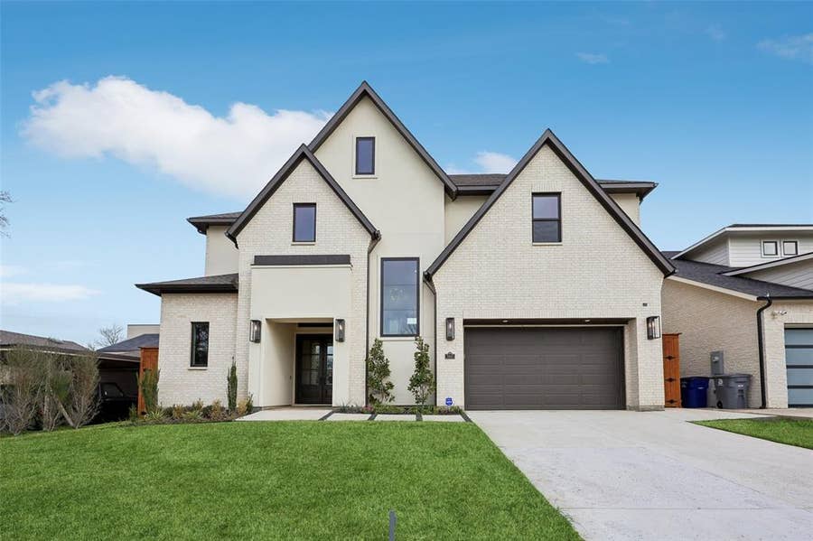 Property photo for 3845 Van Ness Lane, Dallas, TX
