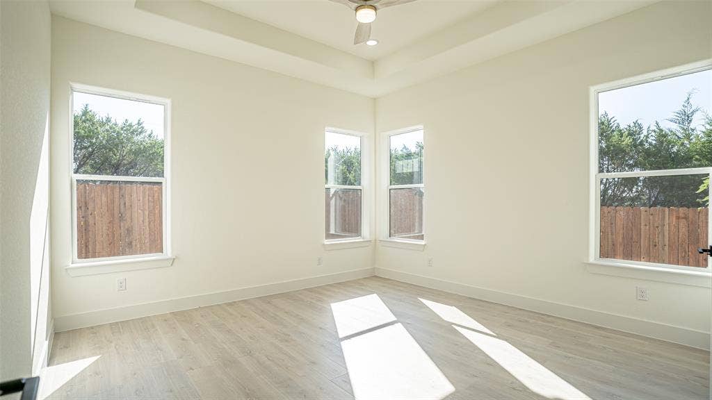 5634 Barkridge Drive, Granbury, TX 76048