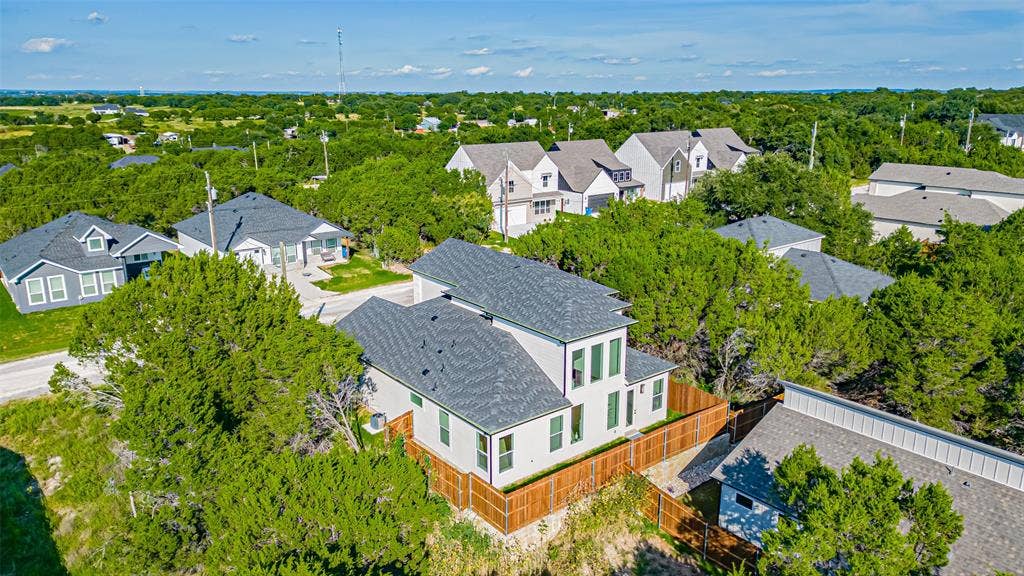 5634 Barkridge Drive, Granbury, TX 76048