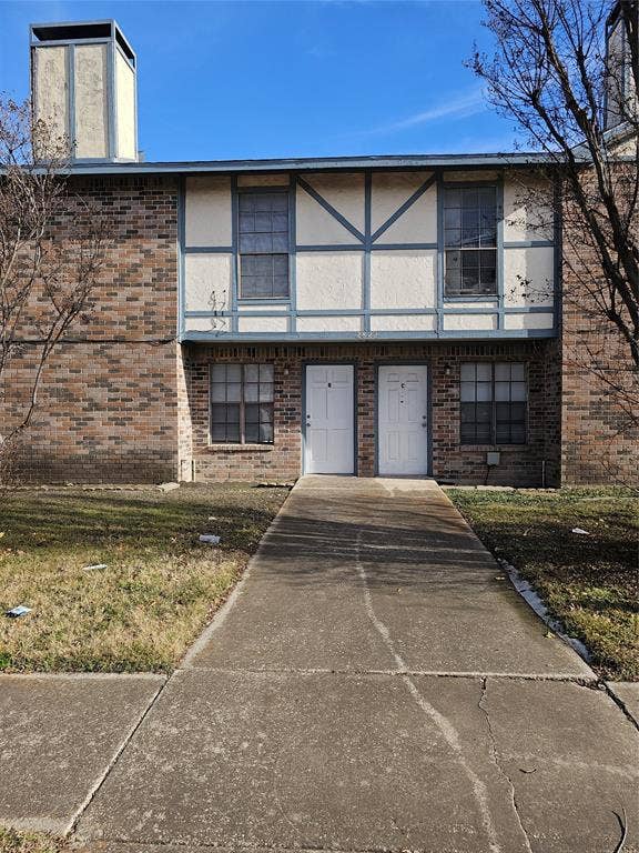 Property photo for 2822 Wimbledon Court, #C, Garland, TX