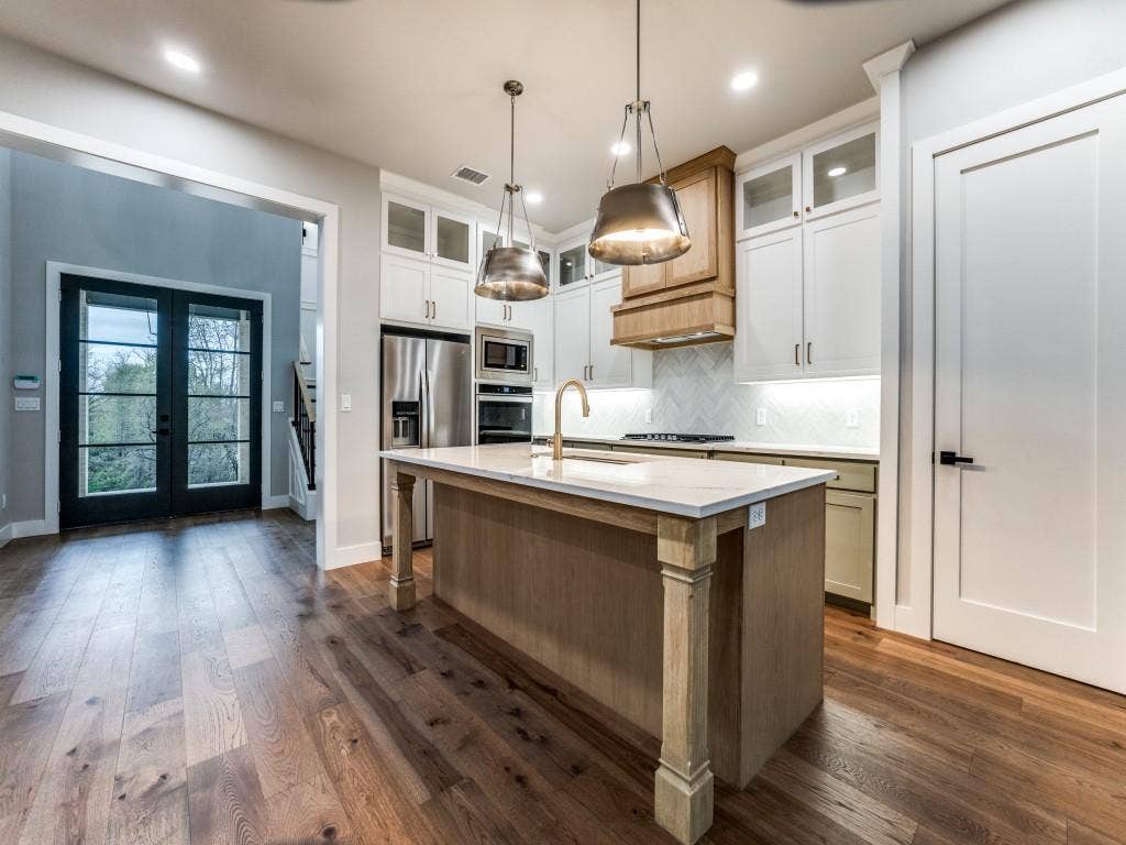 4585 Cascades Boulevard, Tyler, TX 75709 4585 Cascades Boulevard, Tyler, TX 75709