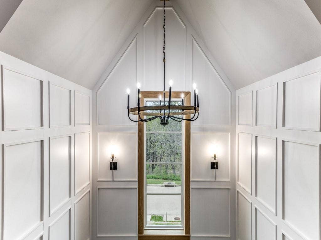 4585 Cascades Boulevard, Tyler, TX 75709 Stairway Millwork