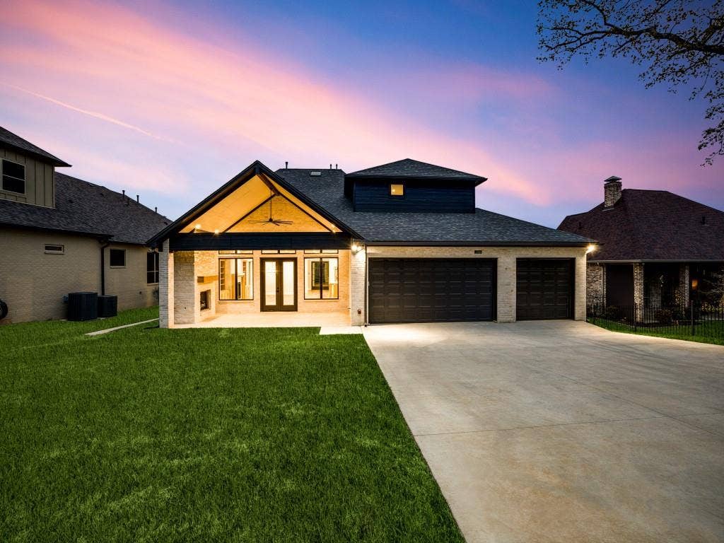 4585 Cascades Boulevard, Tyler, TX 75709 4585 Cascades Boulevard, Tyler, TX 75709