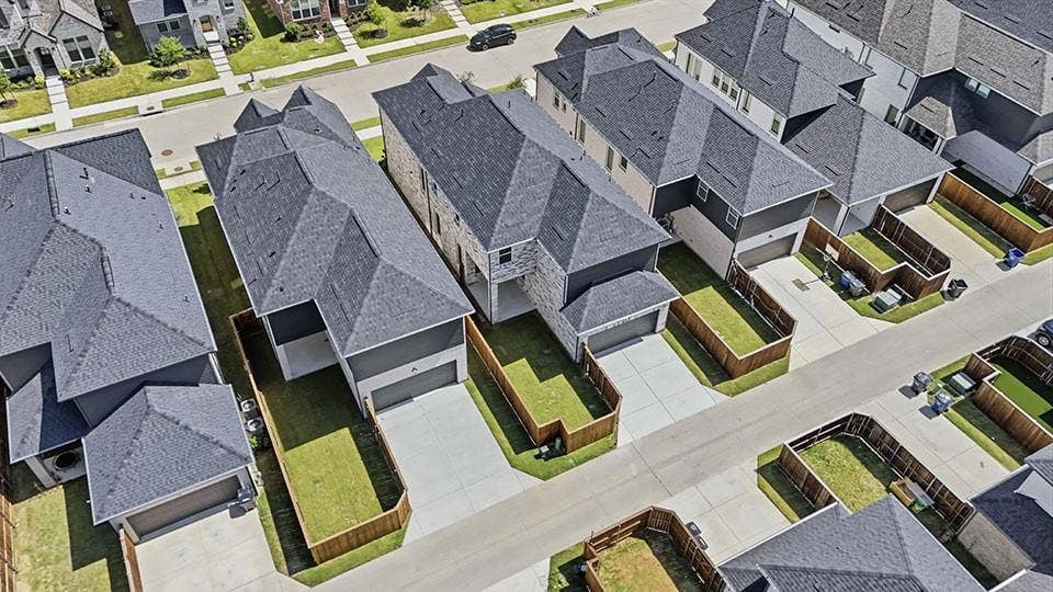 724 Isabel Street, Celina, TX 75009 724 Isabel Street, Celina, TX 75009