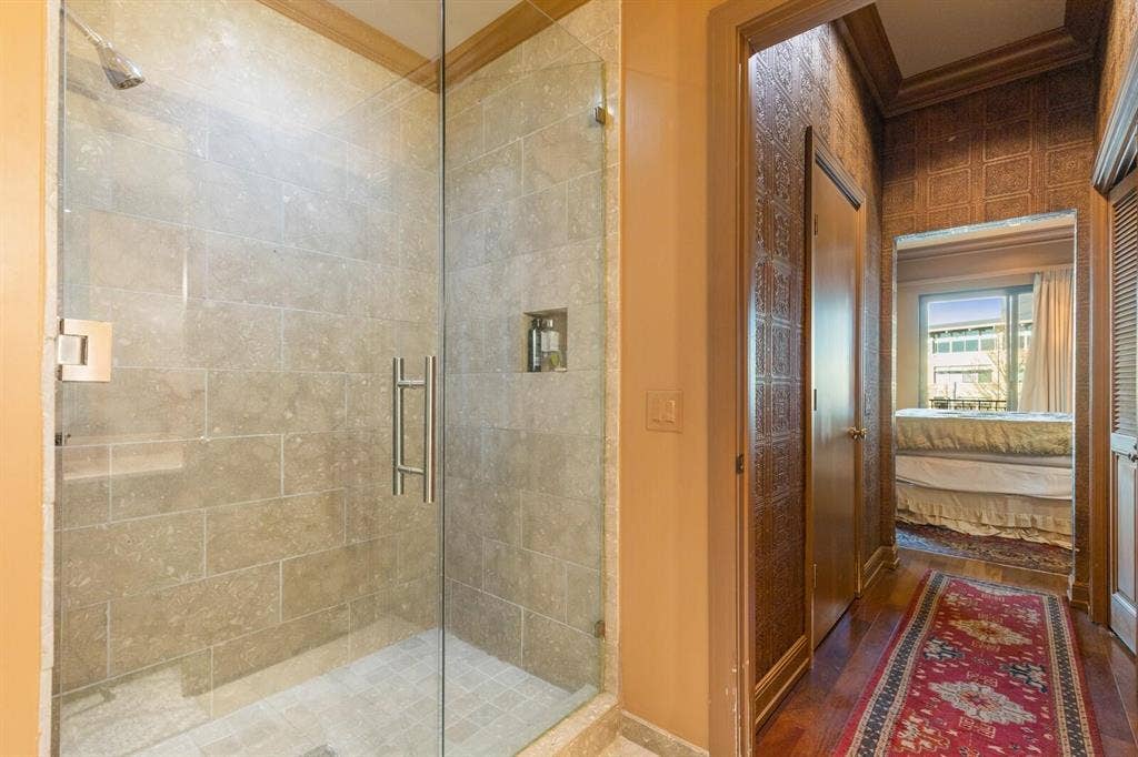 5320 E Mockingbird Lane, #L302, Dallas, TX 75206 5320 E Mockingbird Lane, #L302, Dallas, TX 75206