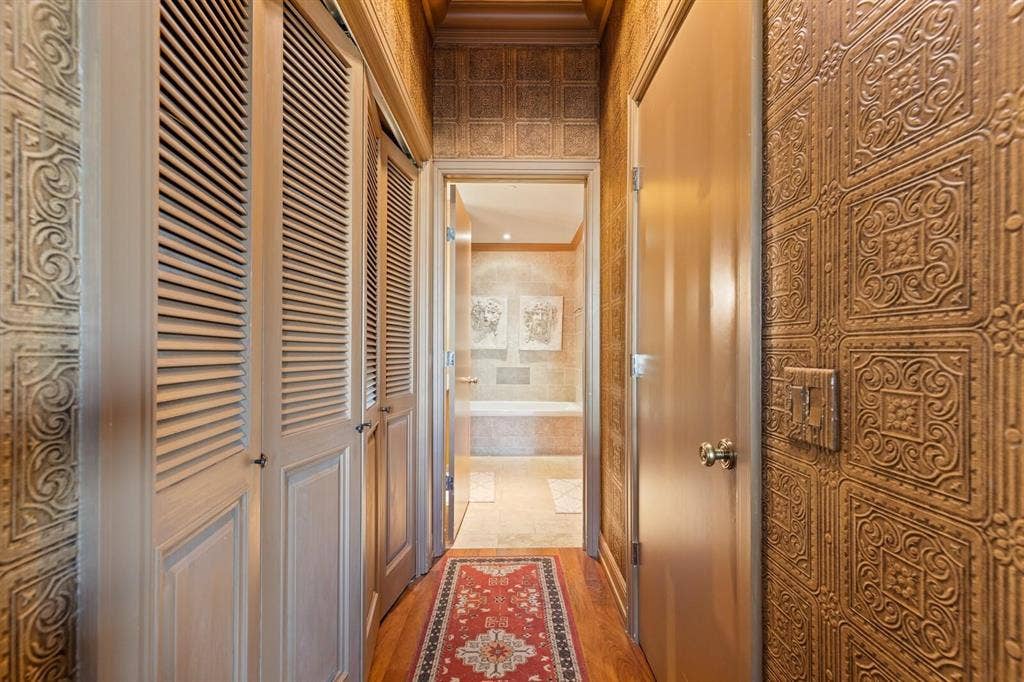 5320 E Mockingbird Lane, #L302, Dallas, TX 75206 5320 E Mockingbird Lane, #L302, Dallas, TX 75206