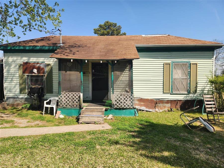 Property photo for 408 E Main Street, Wolfe City, TX