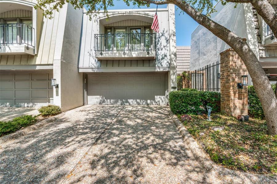 Property photo for 4113 Woodcreek Drive, Dallas, TX