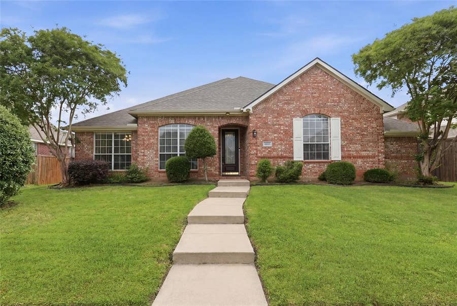 Property photo for 6809 Westover, Rowlett, TX