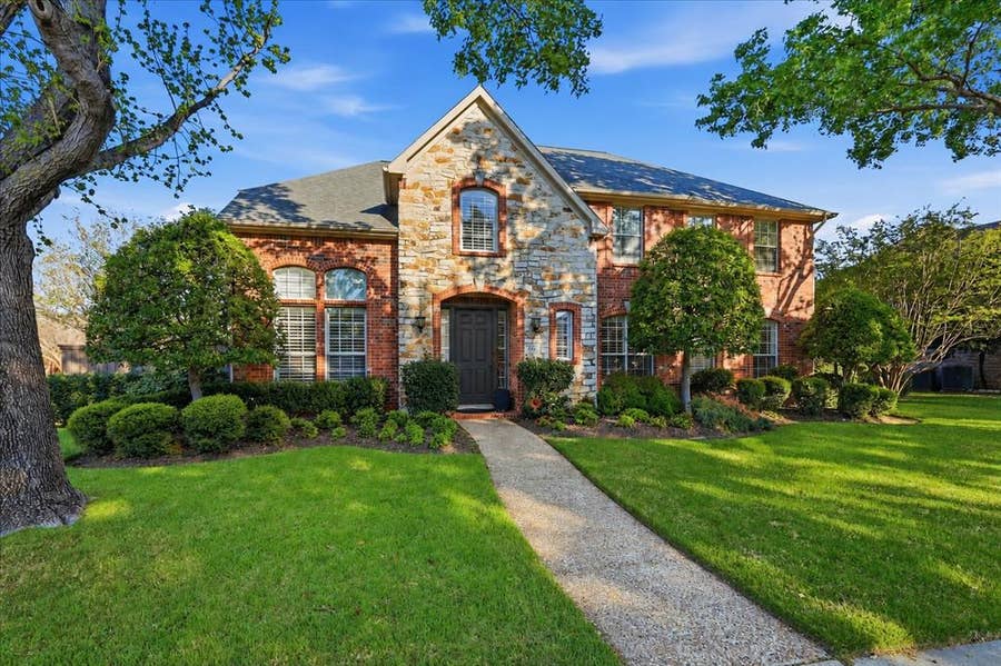Property photo for 444 Avalon Lane, Coppell, TX