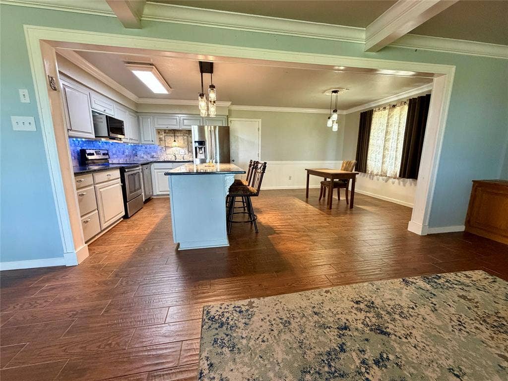 205 Mason Drive, Seven Points, TX 75143