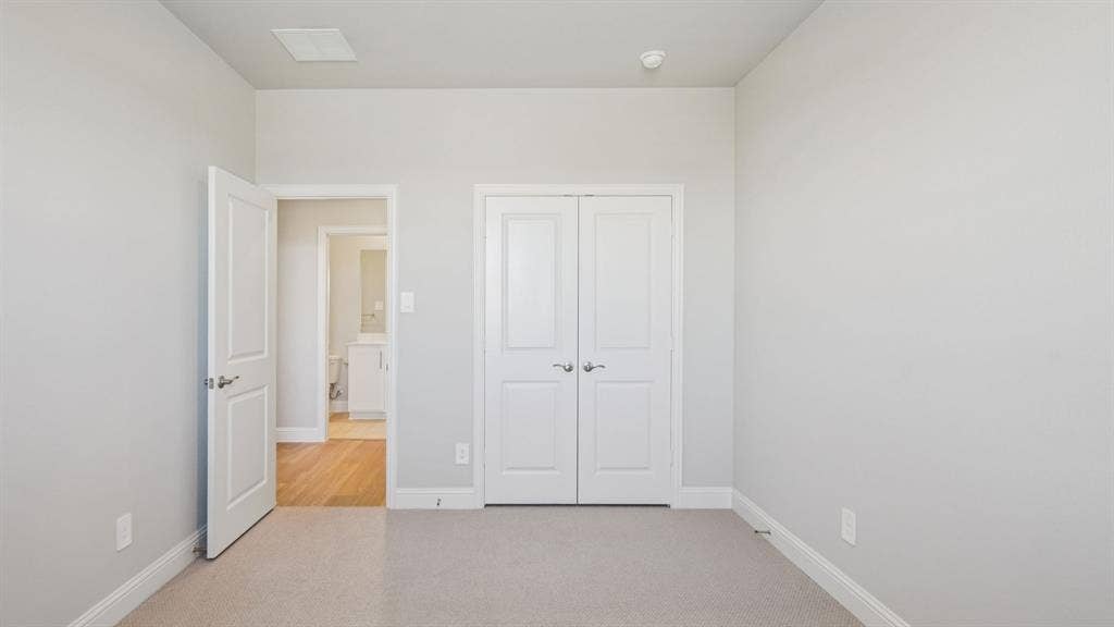 1410 Winters Way, Princeton, TX 75071 Photo is not of the actual home, but is an inspirational photo of builder’s model home and may depict options, furnishings, and/or decorator features that are not included.
