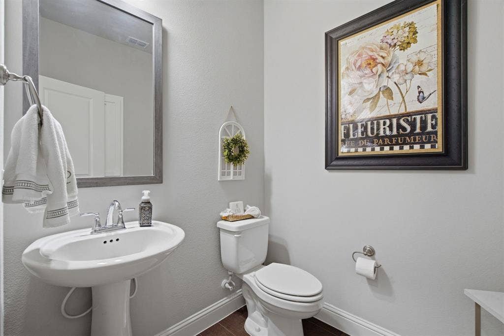7247 Panicum Drive, Frisco, TX 75033 7247 Panicum Drive, Frisco, TX 75033