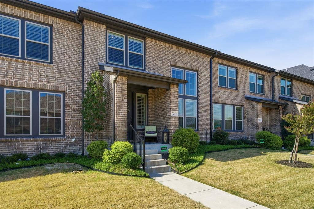 7247 Panicum Drive, Frisco, TX 75033 7247 Panicum Drive, Frisco, TX 75033