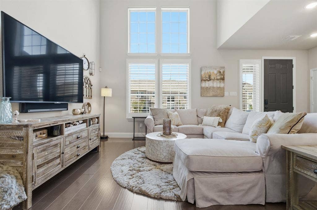 7247 Panicum Drive, Frisco, TX 75033 7247 Panicum Drive, Frisco, TX 75033