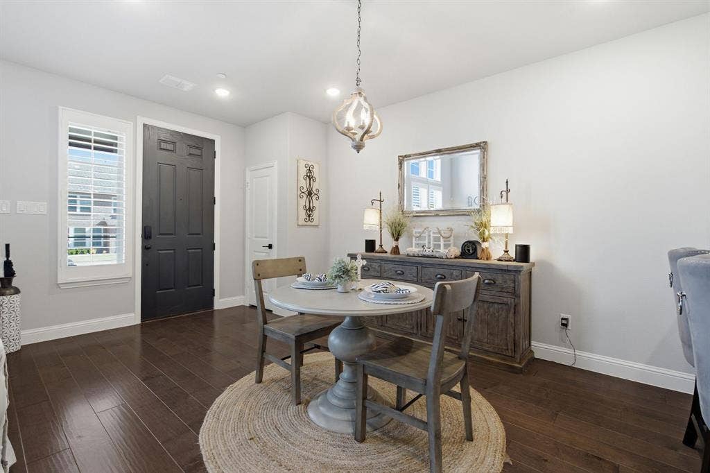 7247 Panicum Drive, Frisco, TX 75033 7247 Panicum Drive, Frisco, TX 75033