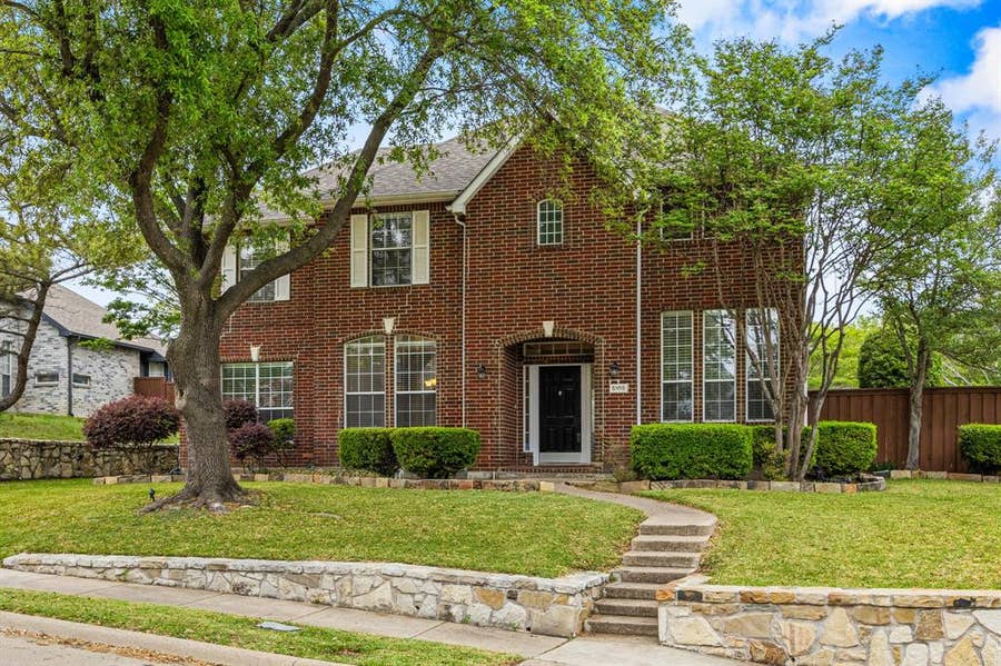Property photo for 5105 Gulfport Drive, Rowlett, TX