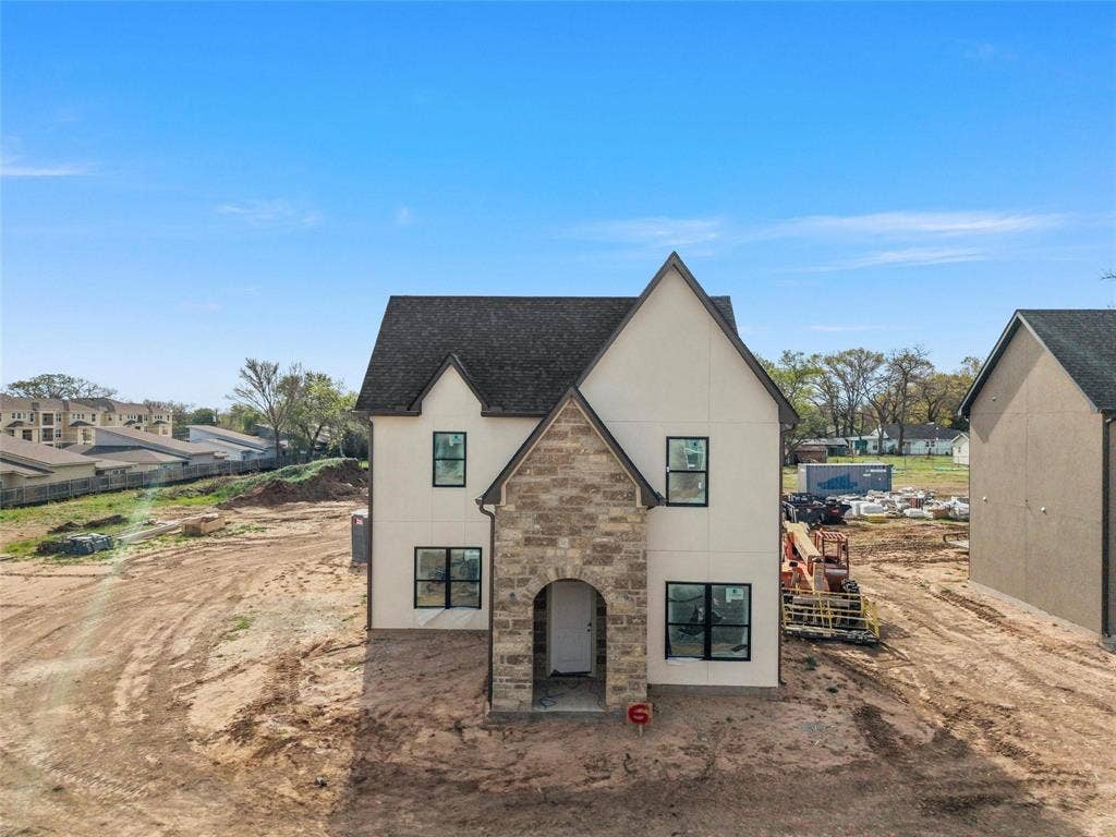 2700 S 2nd, #H, Waco, TX 76706