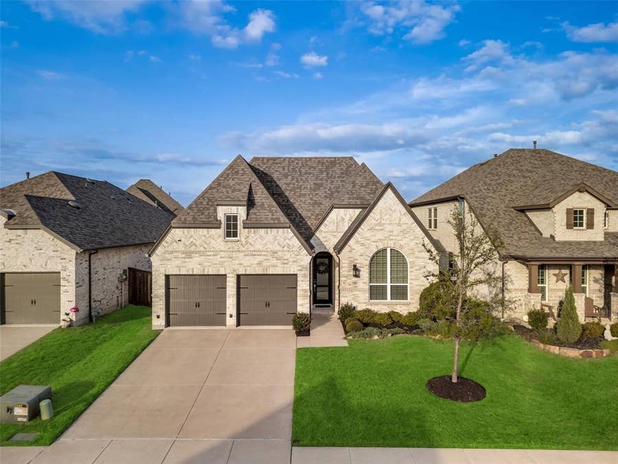 Property photo for 8800 Brandy Branch Way, McKinney, TX