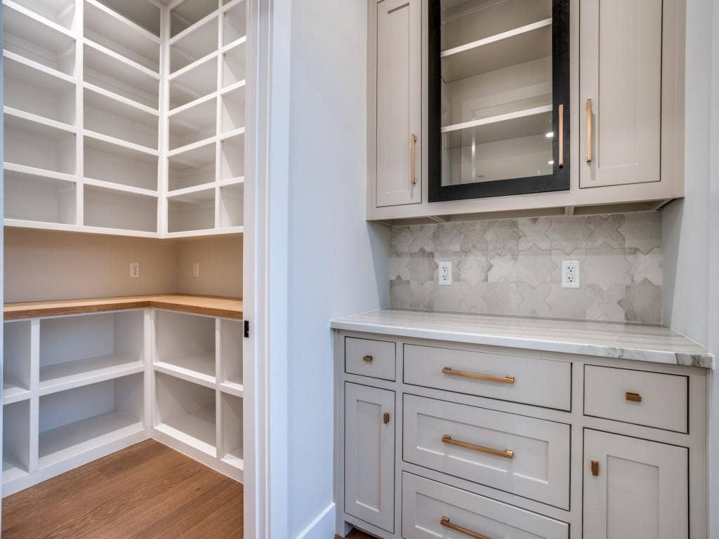 2424 Bellview Circle, Tyler, TX 75709 Walk in pantry and coffee bar area to the left of the kitchen