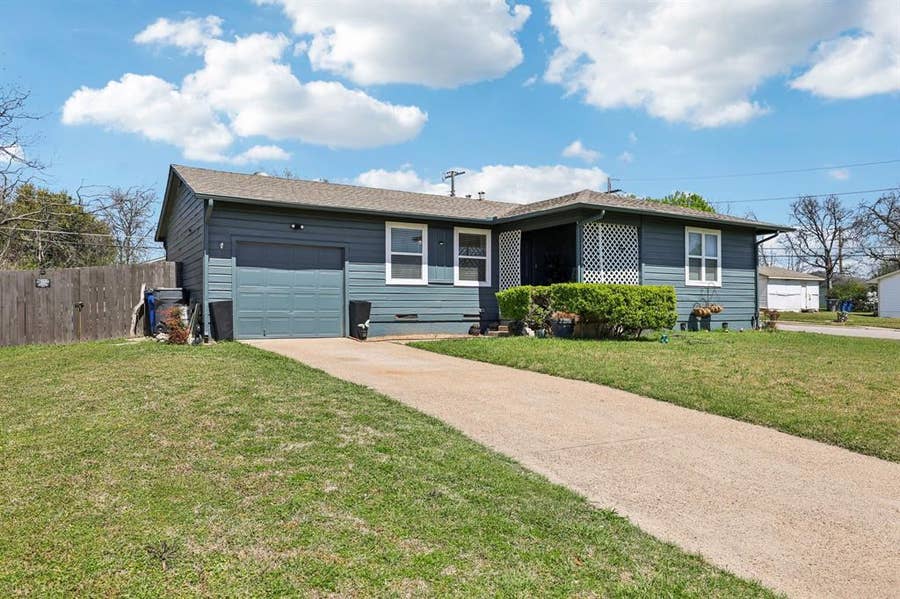 Property photo for 12004 Galva Drive, Dallas, TX