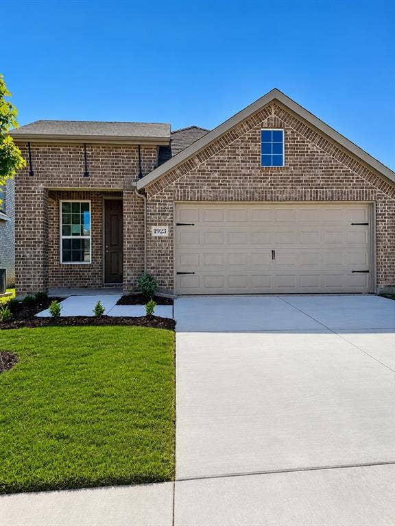 Property photo for 1923 Long Pond Trail, Forney, TX