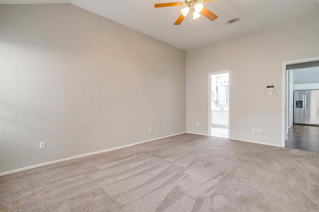927 Simon Drive, Cedar Hill, TX 75104 927 Simon Drive, Cedar Hill, TX 75104
