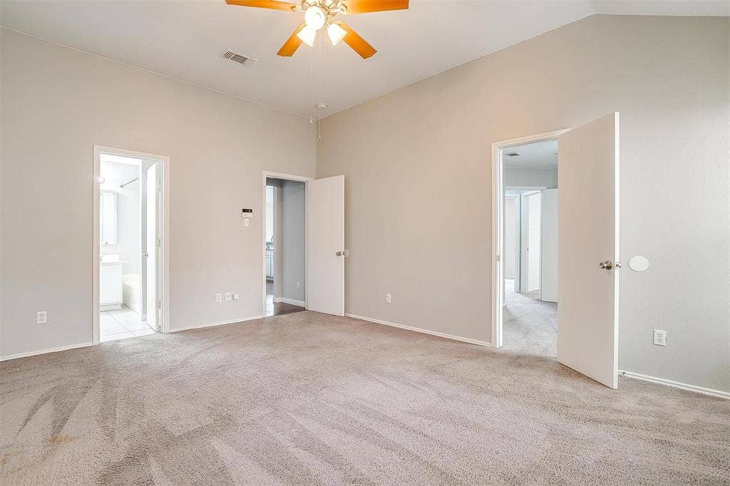 927 Simon Drive, Cedar Hill, TX 75104 927 Simon Drive, Cedar Hill, TX 75104