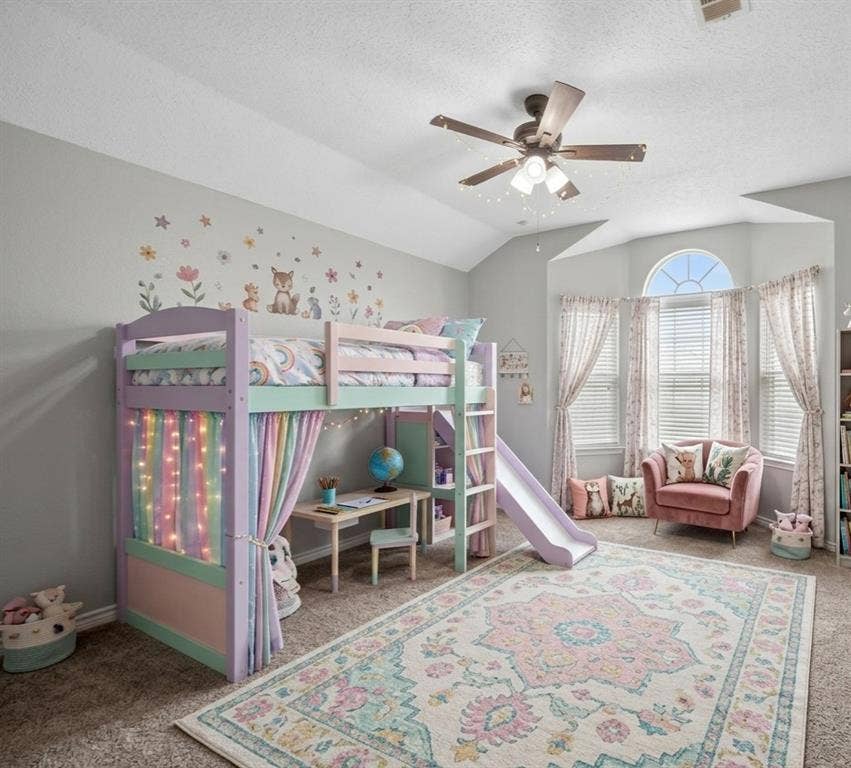 2233 San Simeon Drive, Mesquite, TX 75181 2233 San Simeon Drive, Mesquite, TX 75181