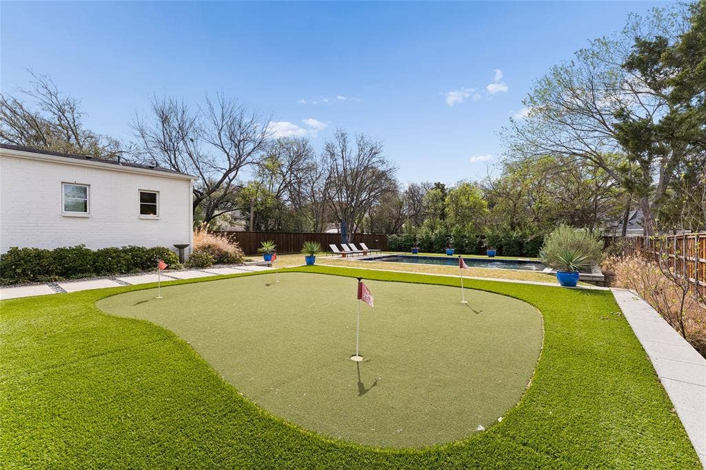 Putting Green