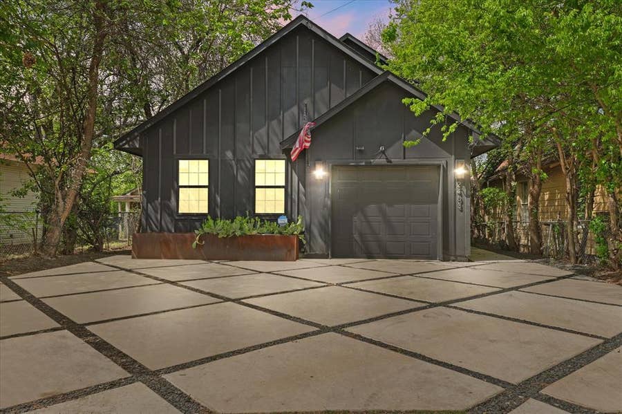 Property photo for 2403 Dathe Street, Dallas, TX