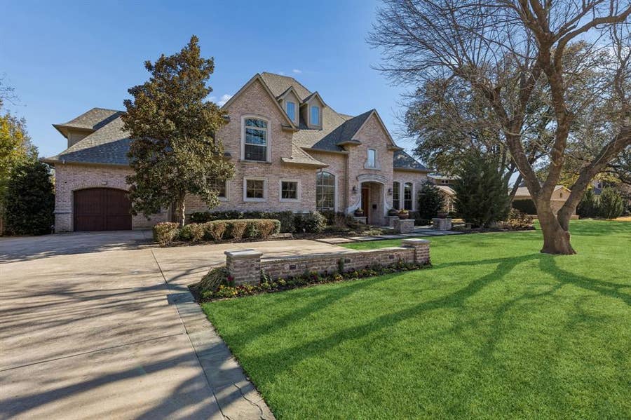 Property photo for 7530 Yamini Drive, Dallas, TX