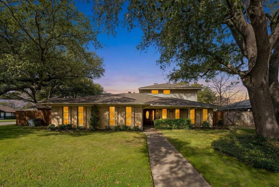 Property photo for 501 Tanglewood Drive S, Irving, TX